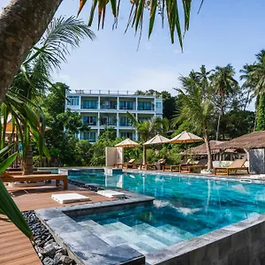 2* Semesteranläggning (resort) In Touch